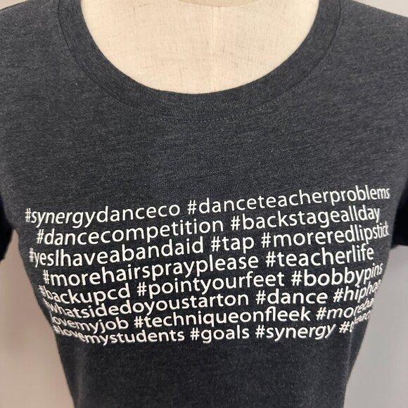 BELLA+CANVAS Girl,s T-Shirt ( L) fits(M) - Picture 12 of 12